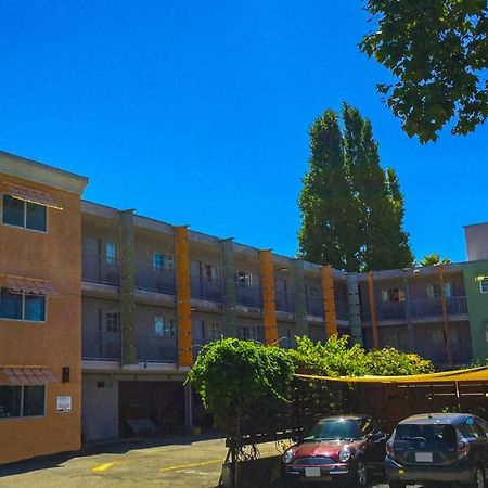 Berkeley Inn Zewnętrze zdjęcie